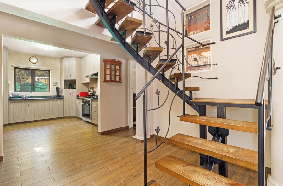 5 Bedroom Property for Sale in Milnerton Ridge Western Cape